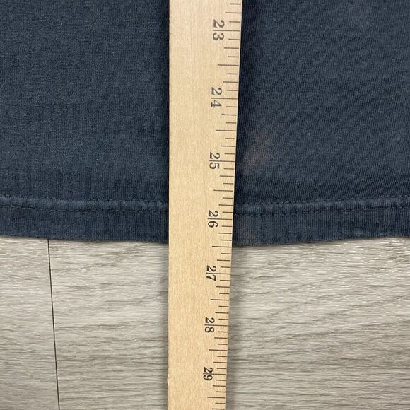 Vintage Shirt Mens Medium Large Black AC/DC Back on Black Music 2005 Rock Band - Picture 9 of 10